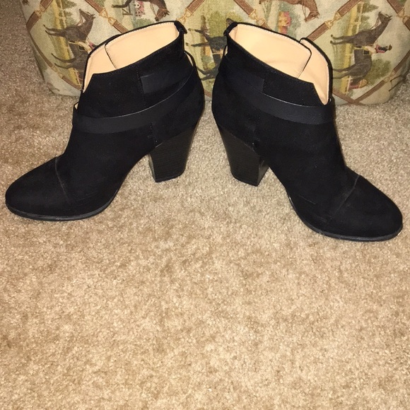 Similar to Rag & Bone Harrow booties - Picture 3 of 8